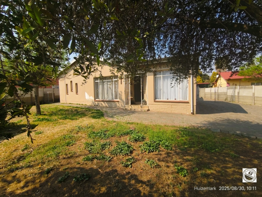 6 Bedroom Property for Sale in Sasolburg Ext 3 Free State